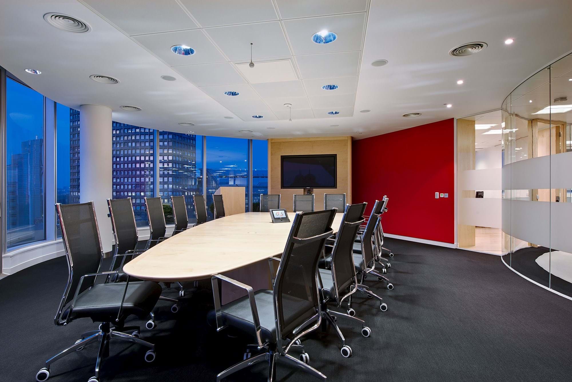 Modus Workspace office design, fit out and refurbishment - G4S - Meeting Room - GS4_09_highres_sRGB.jpg