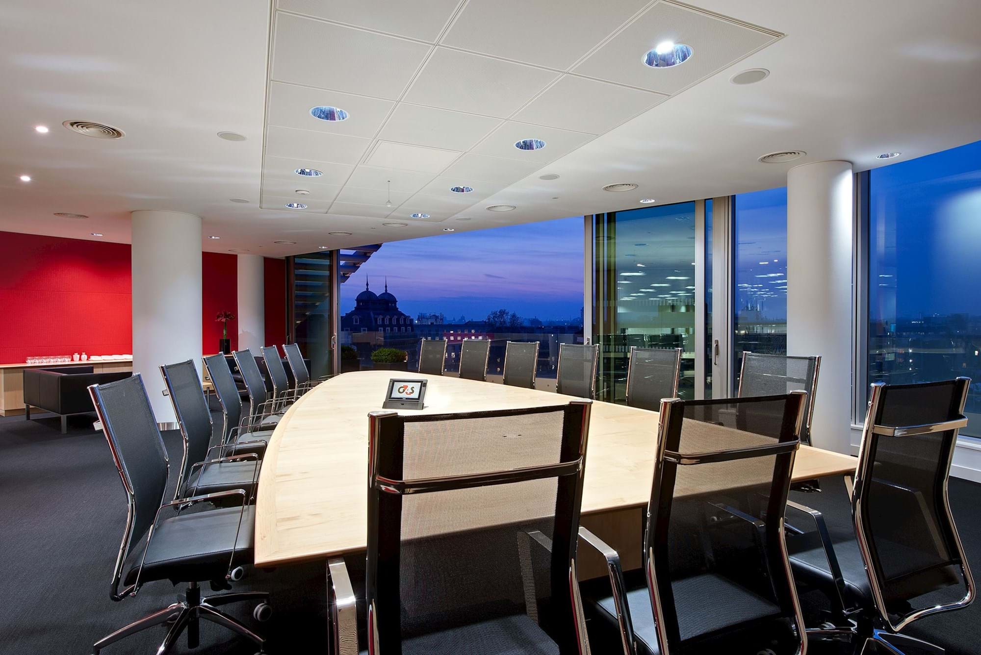 Modus Workspace office design, fit out and refurbishment - G4S - Meeting Room - GS4_11_highres_sRGB.jpg