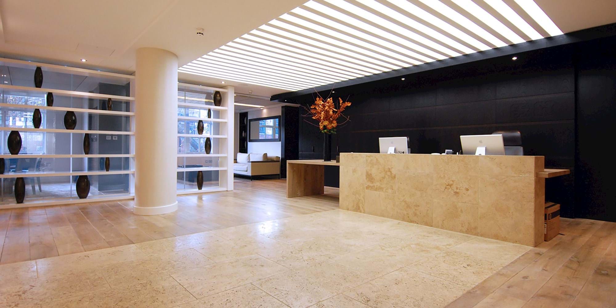 Modus Workspace office design, fit out and refurbishment - Liongate Capital - Reception - Reception_Lgate.jpg