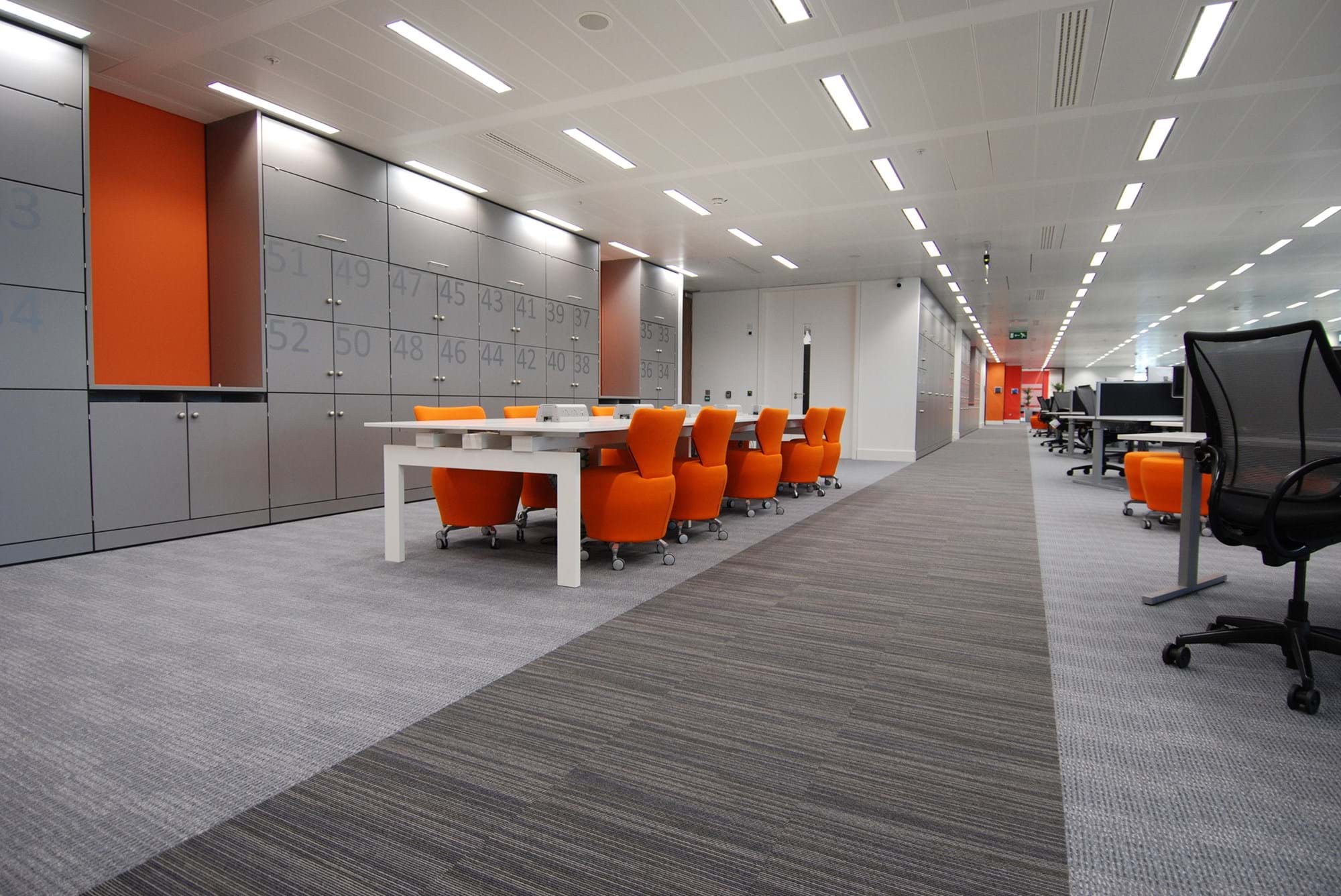 Modus Workspace office design, fit out and refurbishment - AEA Technology - Open Plan Office - DSC_0154.jpg