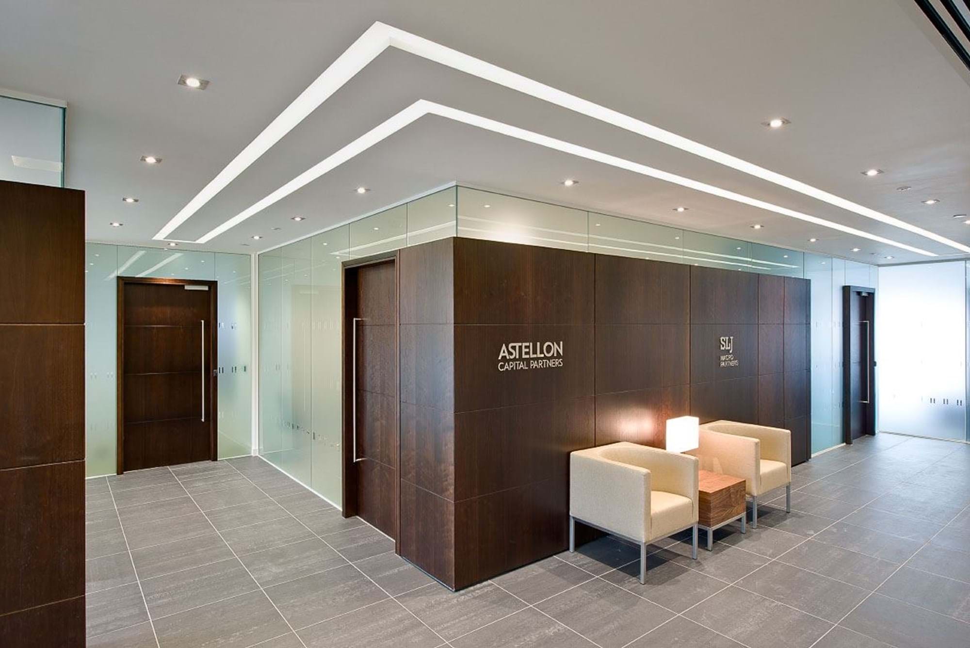 Modus Workspace office design, fit out and refurbishment - Astellon Capital Partners - Reception - Astellon01_highres_jpg_sRGB.jpg