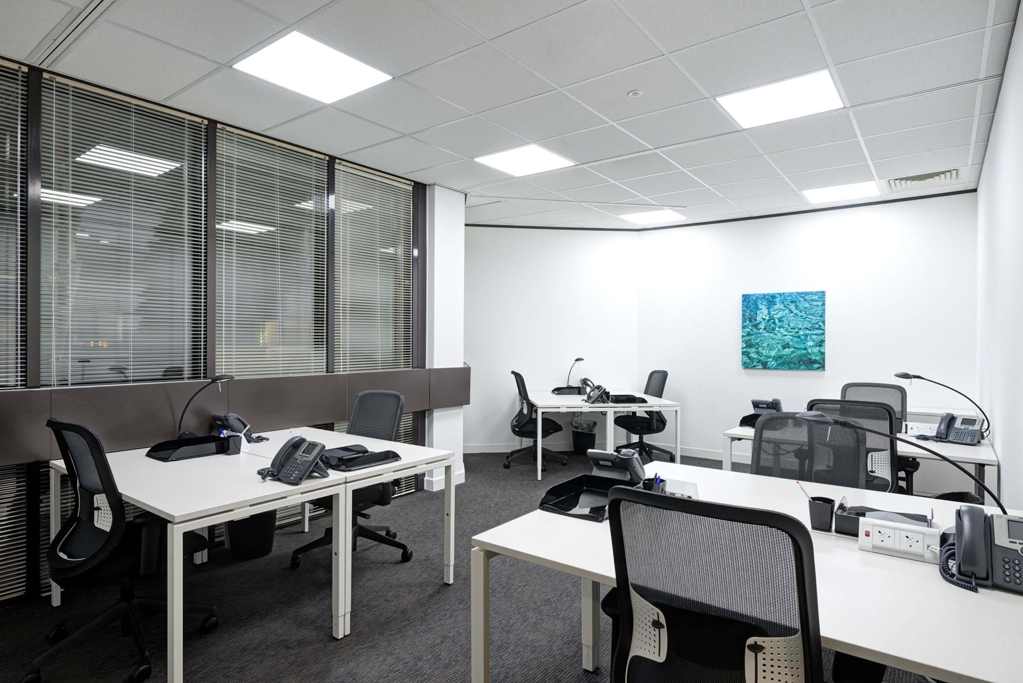 Modus Workspace office design, fit out and refurbishment - Regus - Kensington - Open Plan Office - Regus Kensington 06 web site.jpg