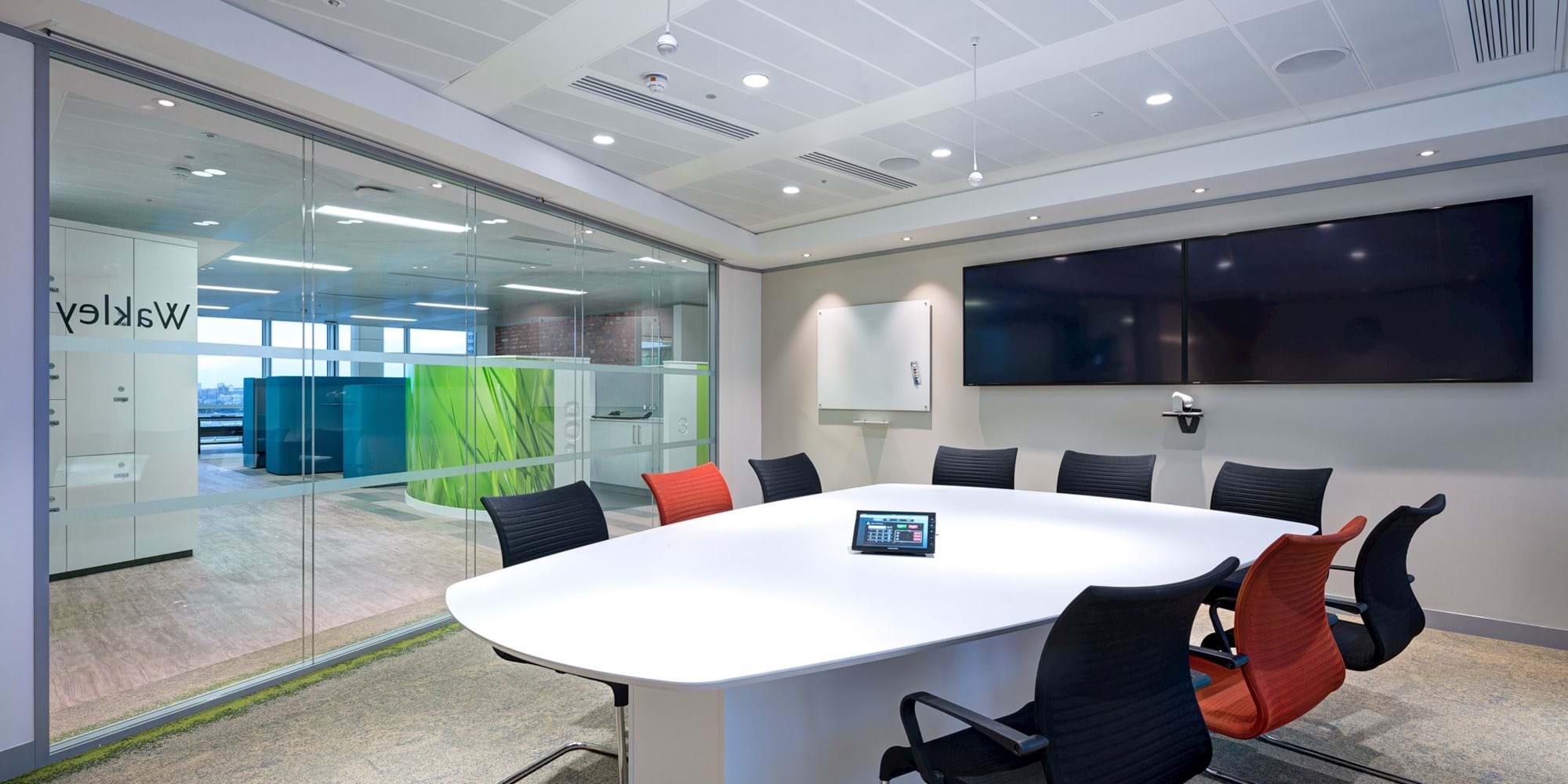Modus Workspace office design, fit out and refurbishment - Reed Elsevier - Meeting Room - Reed Elsevier 08 darker highres sRGB.jpg