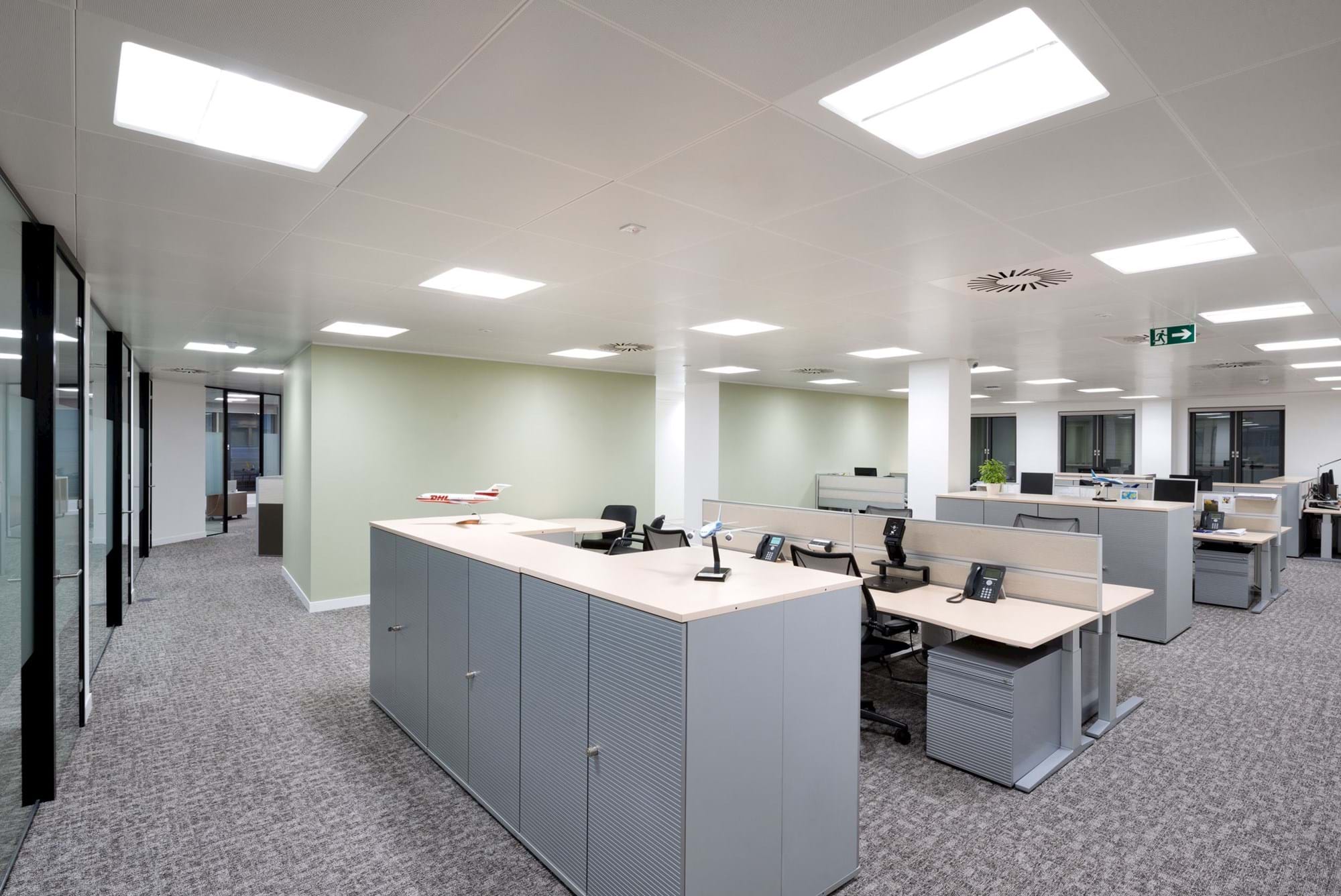 Modus Workspace office design, fit out and refurbishment - DPDHL - Open Plan Office - DHL 04 highres sRGB.jpg