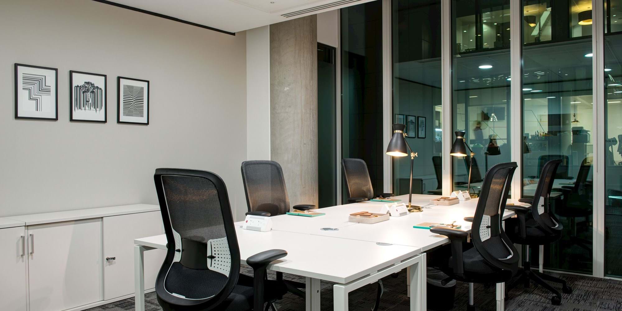 Modus Workspace office design, fit out and refurbishment - Regus Paddington - Meeting Room - Regus paddington 13 highres sRGB.jpg