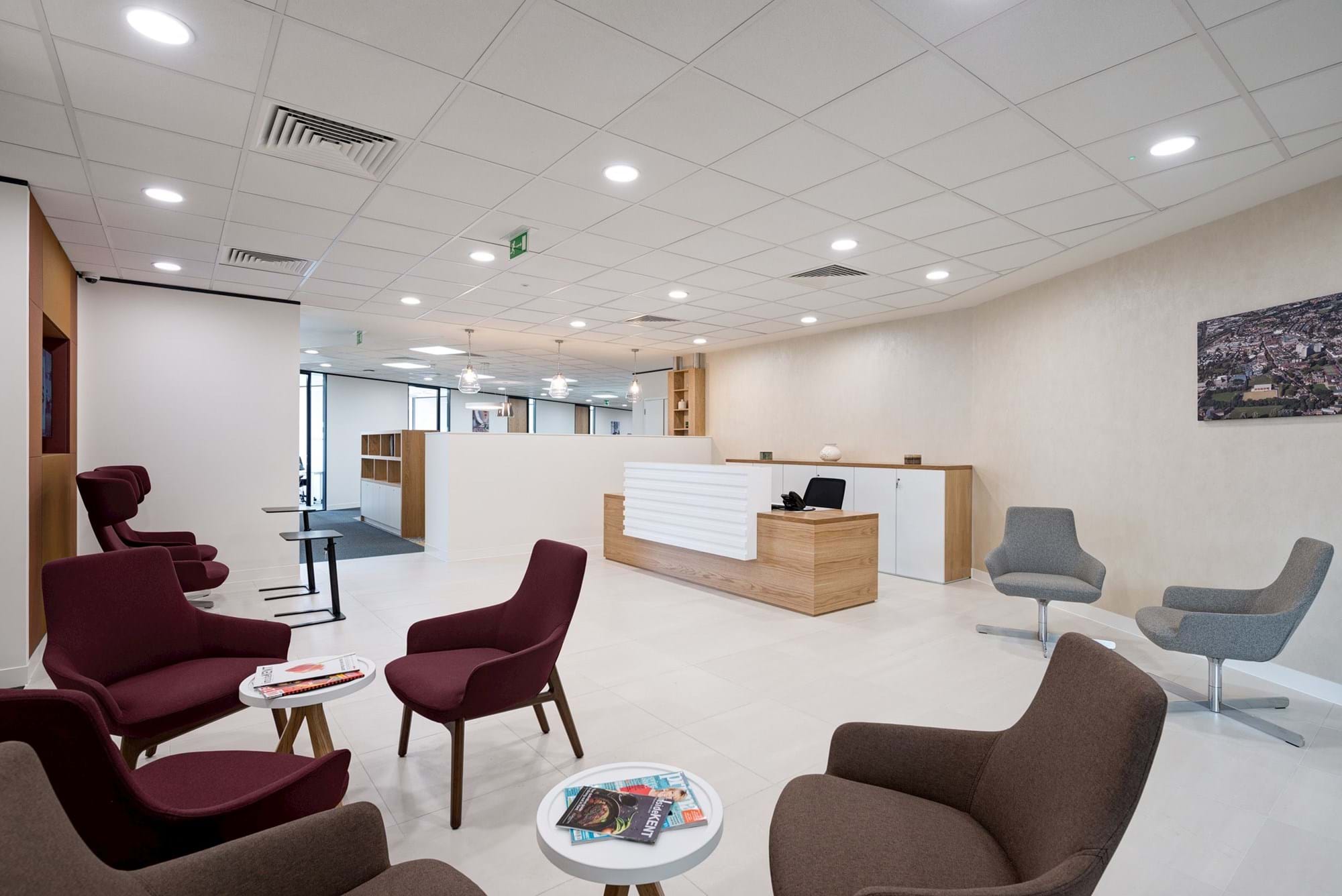 Modus Workspace office design, fit out and refurbishment - Regus Ashford - Regus Ashford 01 highres sRGB.jpg