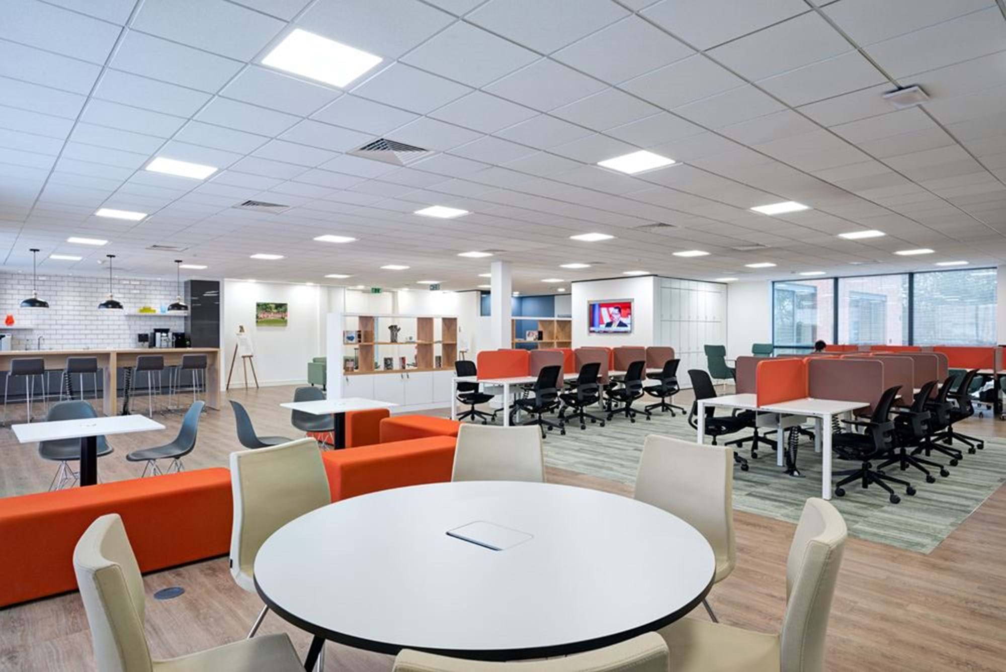 Modus Workspace office design, fit out and refurbishment - Regus Stokenchurch - Regus Gerrads Cross 01 highres sRGB.jpg