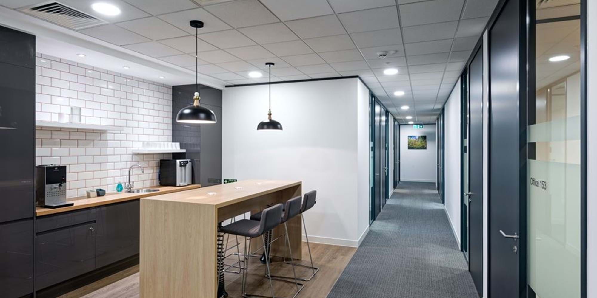 Modus Workspace office design, fit out and refurbishment - Regus Stokenchurch - Regus Gerrads Cross 06 highres sRGB.jpg