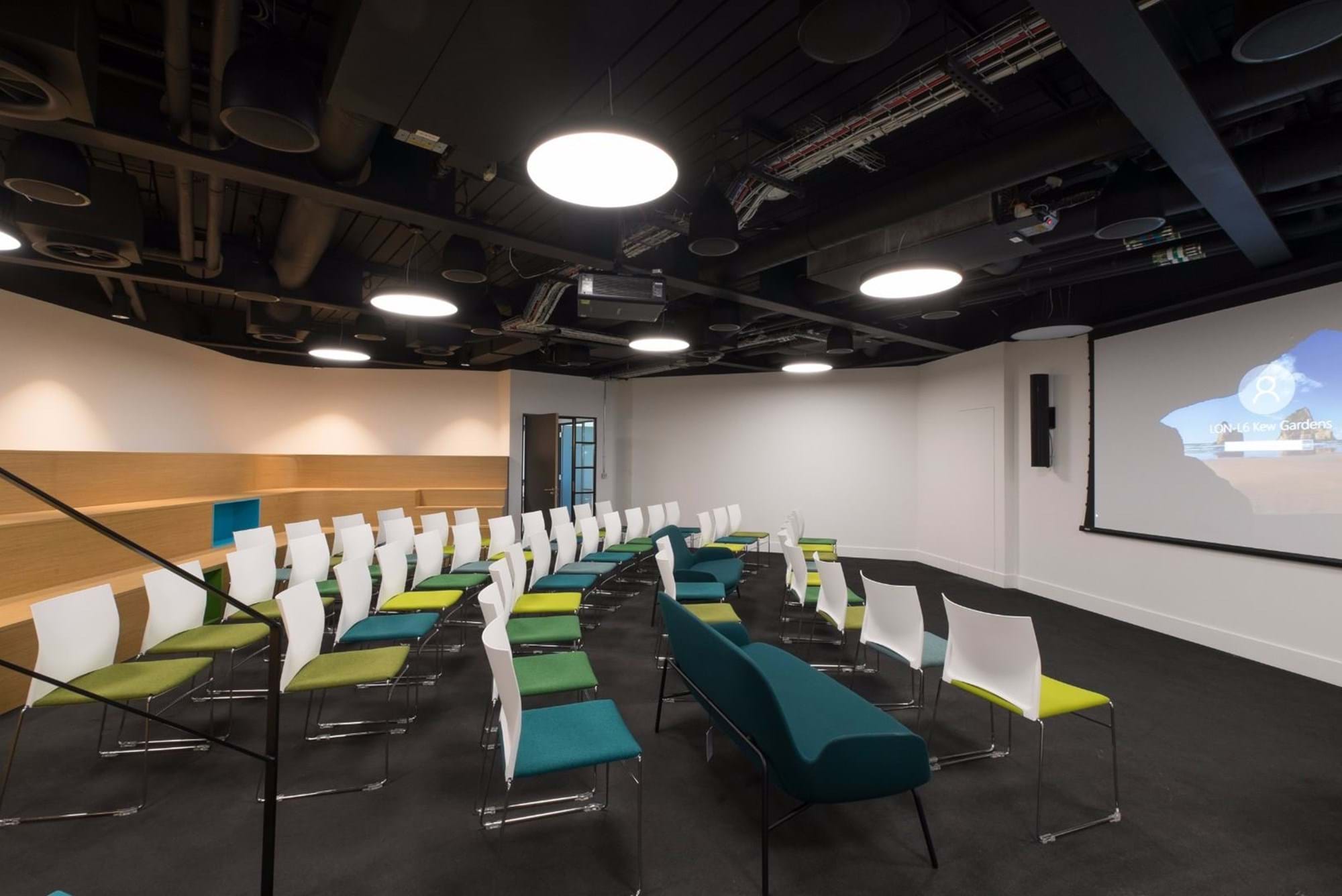 Modus Workspace office design, fit out and refurbishment - Skyscanner - Skyscanner-33.jpg