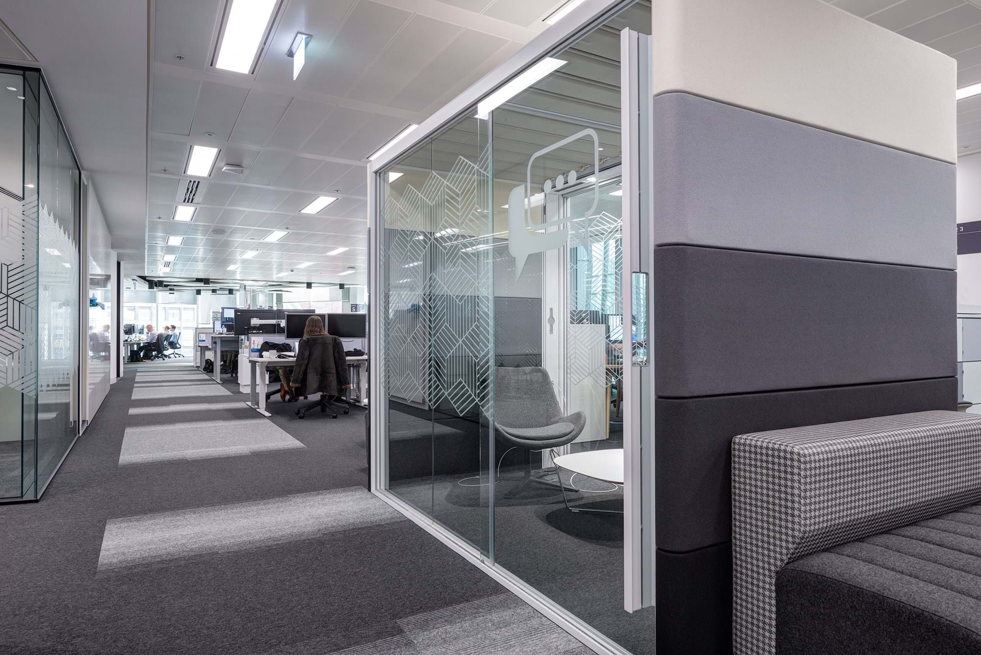Modus Workspace office design, fit out and refurbishment - Atkins - Victoria, London - Atkins 05 highres sRGB.jpg