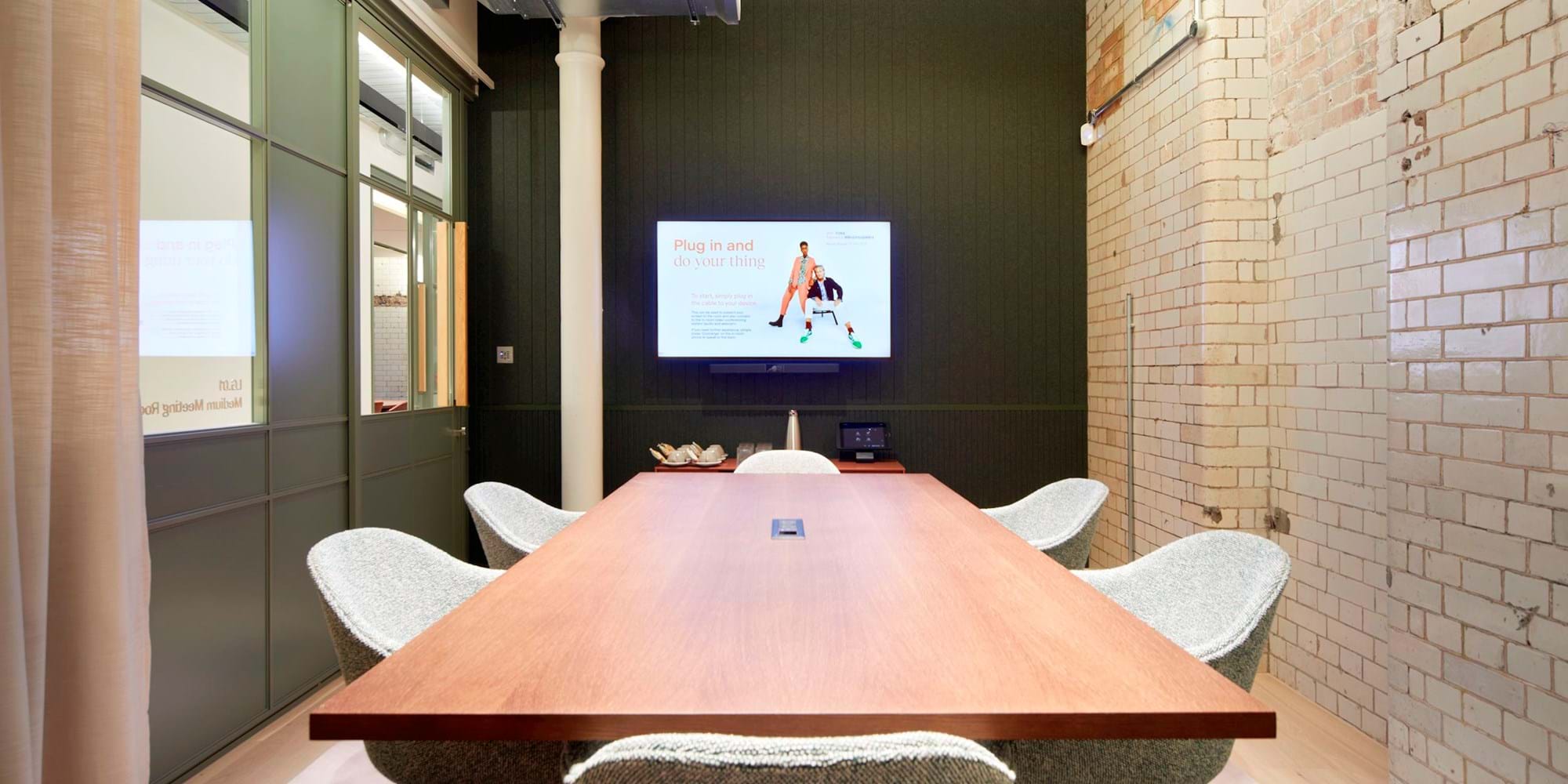Modus Fora Greencoat Place Meeting Room
